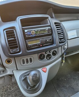 Opel Vivaro 84kw 2012 9 mist - 6