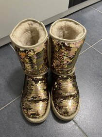 UGG zlaté - limitovaná kolekce - 6