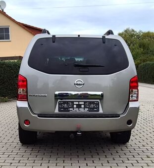 Nissan Pathfinder 2.5dCI Aut. Premium 126kw - 6