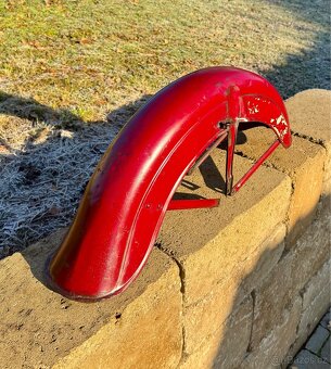 Jawa ČZ 250 350 kývačka - přední blatník - 6