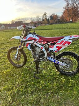Yamaha yzf 450 - 6