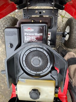 Zahradní traktůrek HURRICCANE - 6