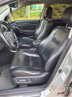 Toyota Avensis t25 2008 - 6