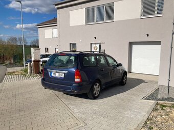 Ford Focus 2004 - 6