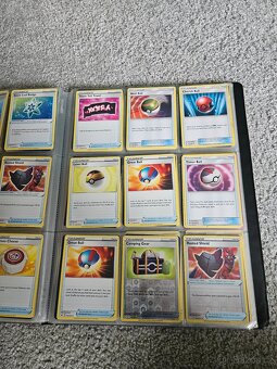 Album plne pokemon karet - 6