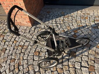Bugaboo Runner skoro nepoužitý + držák na kafe. - 6