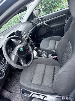 Škoda Octavia 1.6 MPI, benzín, r. 2011, STK 03/2027, zimní i - 6