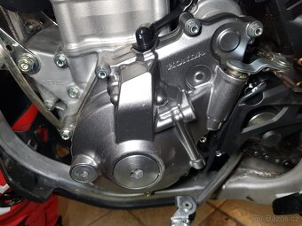 Honda CRF 250R - 6