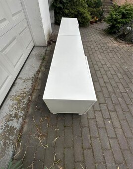 Ikea TV stolek - 6