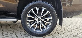 TOYOTA LANDCRUISER() 2.8 D-4D 150 kW Executive AT 5dv. - 6