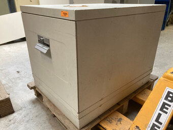 Trezor na diskety KASO 4090 za 4.000 kč - 6