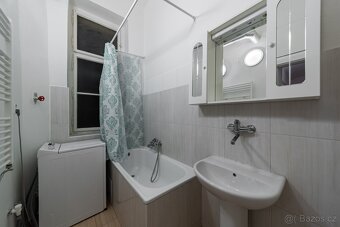 Prostorný pokoj s trvalým pobytem — Praha 5, Smíchov - 6