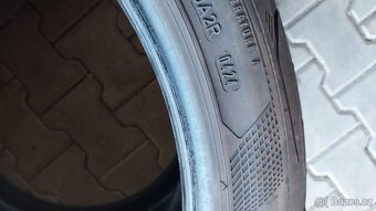 Prodám 2 x letní pneu Goodyear 245/40/21 - 6