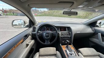 Audi Q7 3.0TDI 171kw - vzduch, BOSE, alcantara - 6
