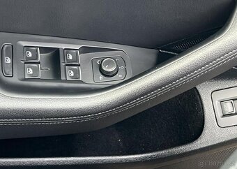 Volkswagen Passat Alltrack 2.0TDi 176kw 4X4 DSG automat - 6