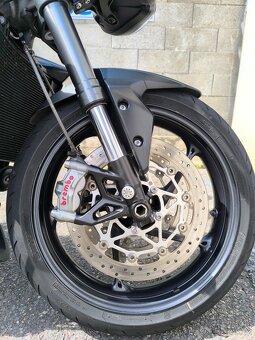Triumph Street Triple 765 RS - 6