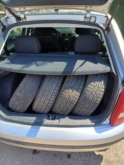 Škoda Fabia 1.4i 16v ,74kw, FASELIFT,117tis km najeto - 6