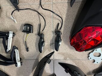 Díly Triumph Street triple 765 RS - 6