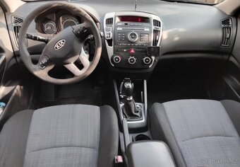 Kia ceed 1.6CRDI 85kw Rok výroby 2012 - 6