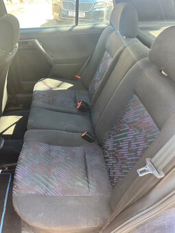Golf 3 1.8 66 kw - 6