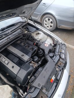 BMW e 46 328Ci - 6