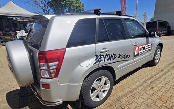 Suzuki Grand Vitara 4x4 - 6