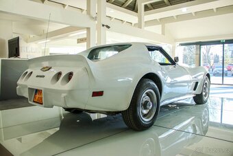 Chevrolet Corvette C3 - 6