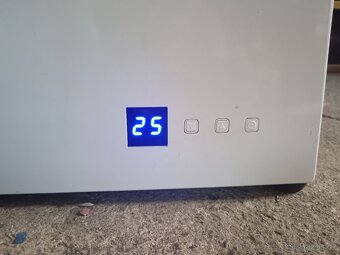 Elektrický přímotop 2000w. Plně funkční. Nový stal 4300 Kč. - 6