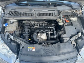 Ford Focus C-MAX 1,6 66KW HHDA prodám díly z vozu - 6