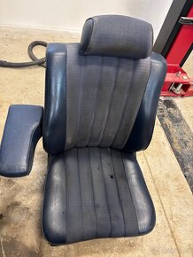W123 modre predni sedacky - 6