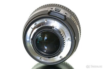 Nikon AF-S Nikkor 1,4/50mm G 9-lamelový + UV filtr Kenko - 6