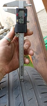 prodám 1 kus letní pneu Continental 225/50R17-010 - 6