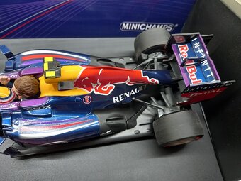 F1 RED BULL RB9 WEBBER GP BRAZILIE 2013 MINICHAMPS 1:18 - 6
