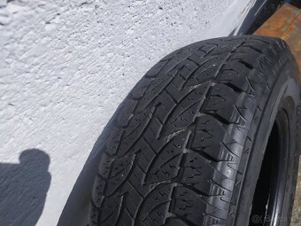 Bridgestone Dueler 235/75/15 - 6
