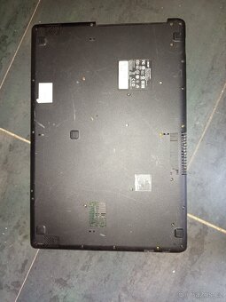 Acer Aspire E17 -es1-711 - 6