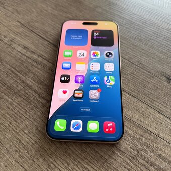 iPhone 16 Pro Max 256GB gold, pěkný stav, 12 měsíců záruka - 6