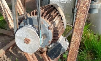 malá okružní pilka - prodám - 6