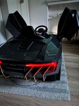 🏎️ Dětské elektrické Lamborghini - 6