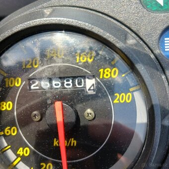 Honda CBR 125 - 6