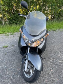 Suzuki Burgman 125 - 6