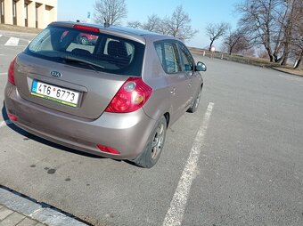 Kia Ceed 1,4 benzín STK do 2-26 - 6
