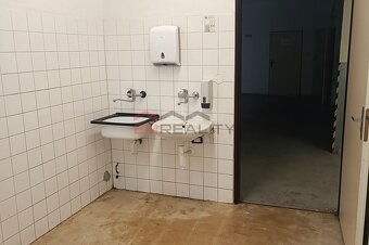 Pronájem komerčních prostor - 6