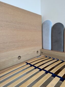 Postel Ikea Malm bílý dub 200x90 - 6