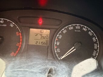 Škoda Roomster Praktik 1.2 HTP - 6