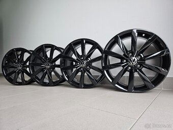 Orig. VW "Dijon" 5x112 _ 17" - Black - Top - 6