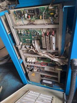Elektroerozivní hloubička STRATHCLYDE 5 - 6