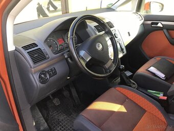 Prodám VW Touran CROSS 1,4TSI,Rv.2009,SERVISKA,7-Míst - 6