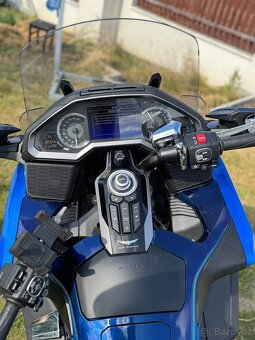 Prodám Honda GL1800 Gold Wing Tour DCT 2022 - DPH - 6