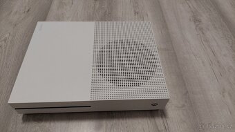 Xbox ONE S 1TB - 6