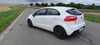 Kia Rio 1,3 benzín 2011 - 6